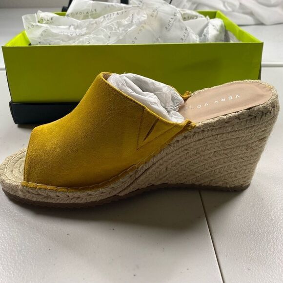 NIB Very Volatile Women’s Yellow 3.5” Heel Slip On Espadrille Sandals - Size 9 - Picture 5 of 11